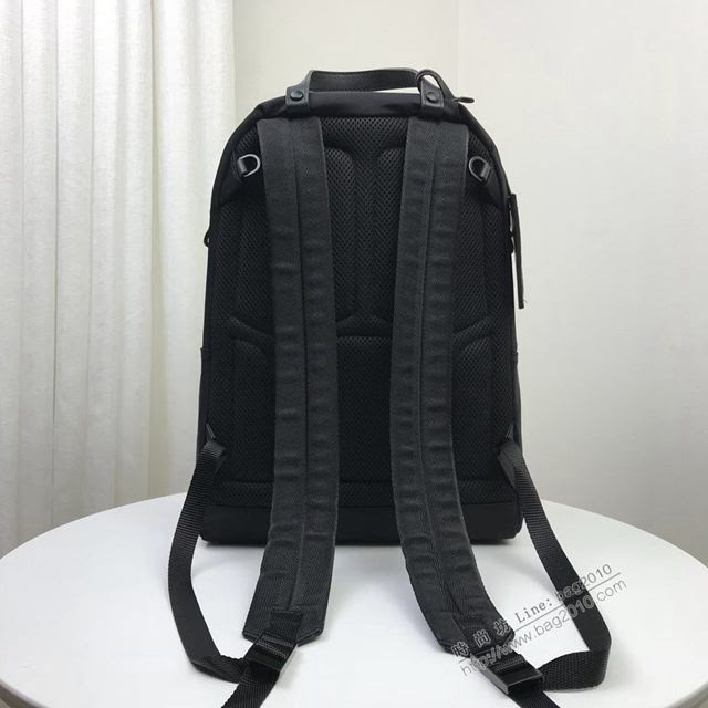 prada男包 普拉達專櫃2020爆款 2VZ066 Prada新款雙肩包 Prada男士後背包 黑+深藍+綠  pyd2040